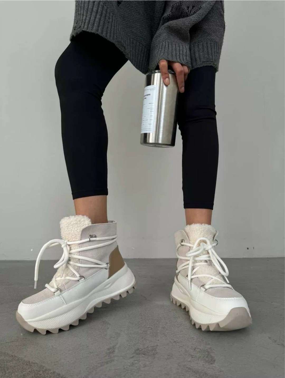 ,женская зимняя , на зиму,угги женские,модная женская