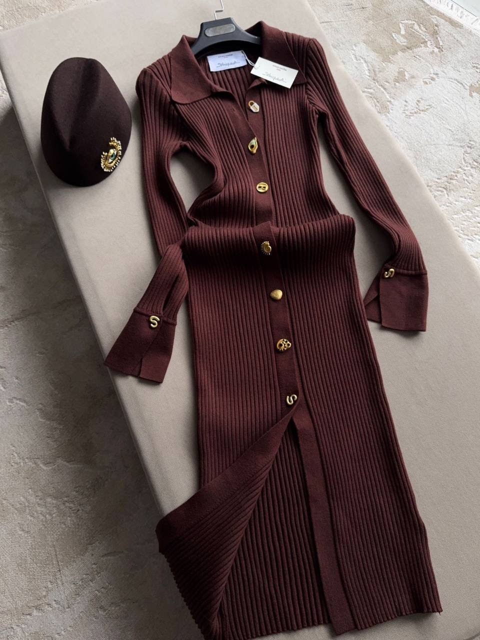 трикотажное платье,модное платье,платье женская,платье стиль,коричневое платье