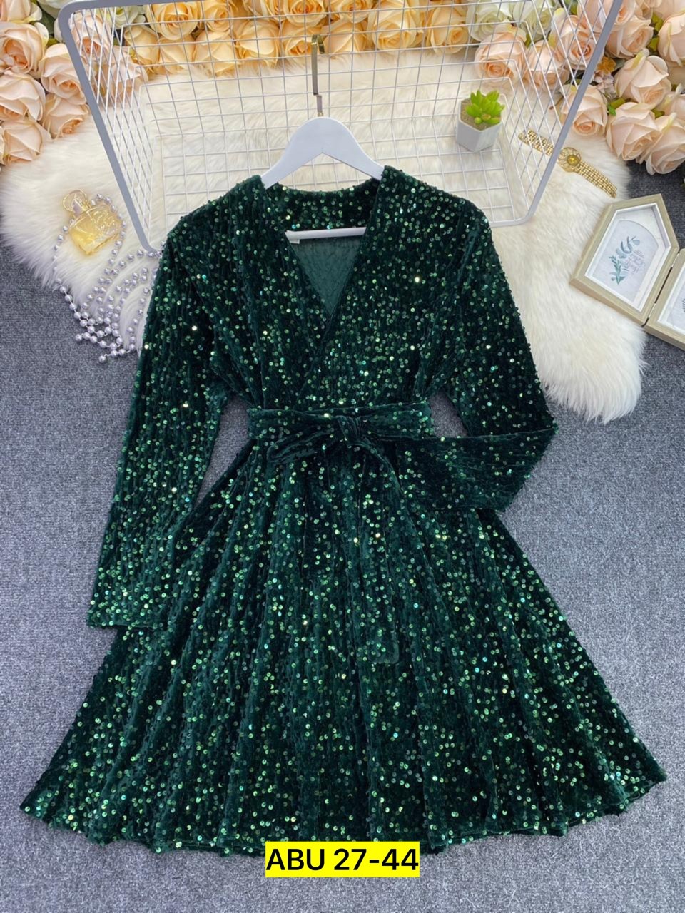 платье женское с пайетками,нарядное платье,платье для праздника,женское платье с блестками,платье с пайетками