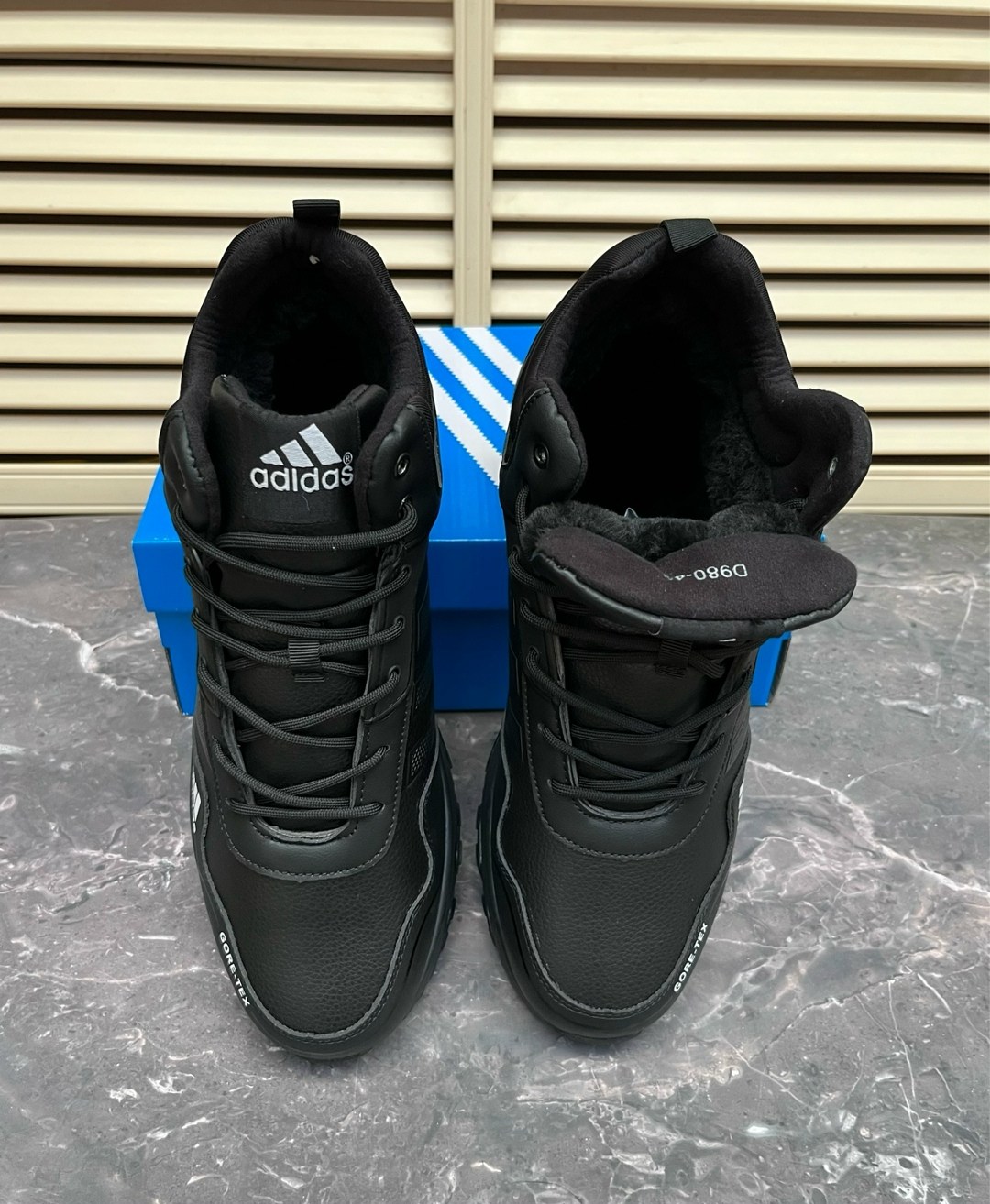кроссовки зимние мужские adidas,adidas gore tex зимние,зимние кроссовки adidas,кроссовки мужские adidas,кроссовки adidas gore tex