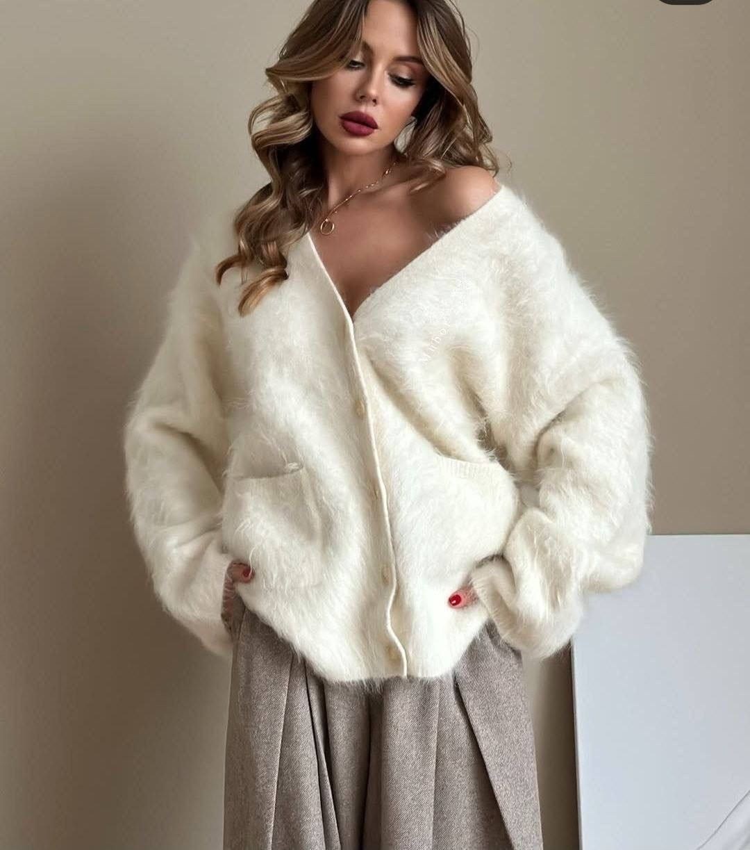 джемпер оверсайз,пушистый свитер,пушистый джемпер,свитер теплый,свитер пуловер