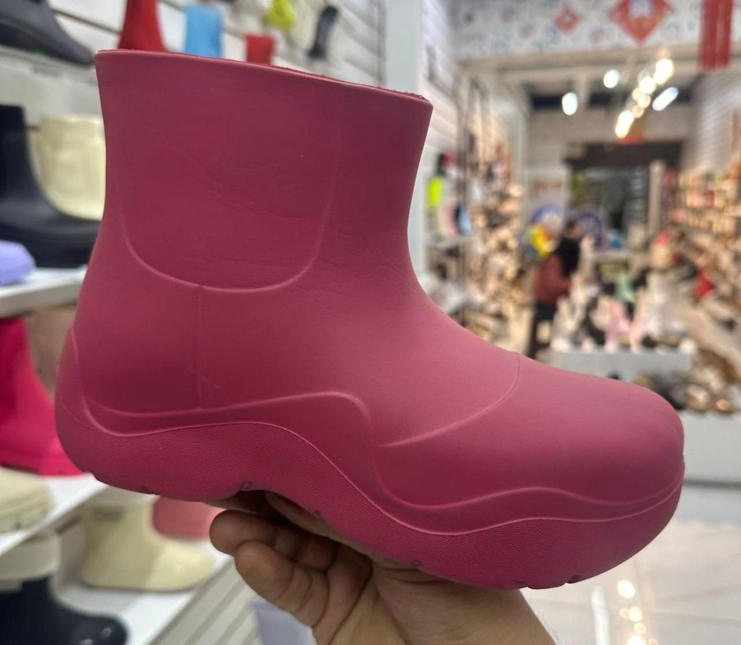 резиновые сапоги,женские резиновые сапоги,,резиновая ,мужские резиновые сапог