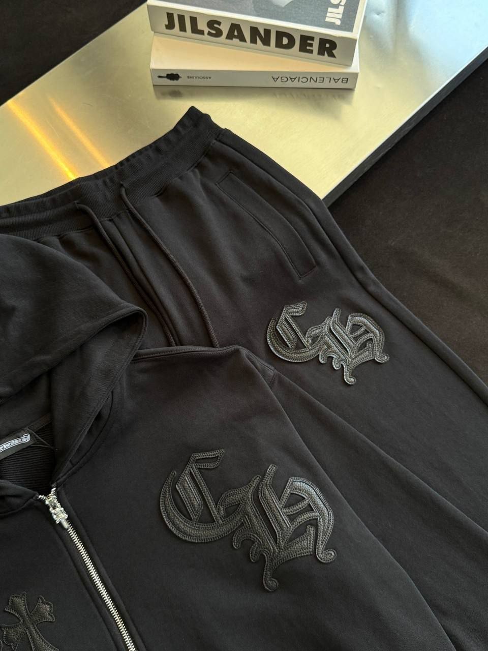 спортивный костюм brunello cucinelli,спортивный костюм philipp plein,спортивные костюмы мужские,спортивные костюм,костюм brunello cucinelli