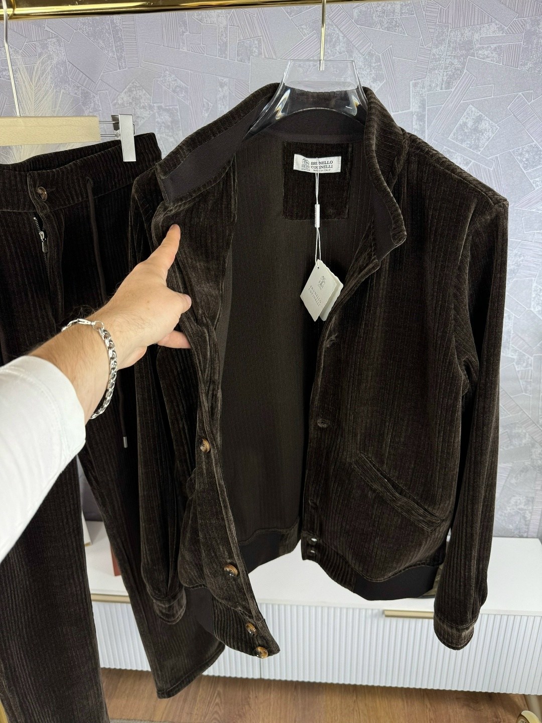 спортивные костюмы мужские,мужская мода,спортивные костюм,костюмы мужские,вельветовые костюмы