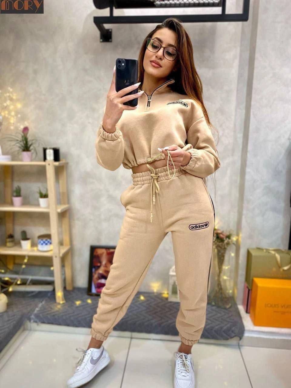 костюмы спортивные женские,костюмы спортивные,женский костюм на флисе,костюм на флисе,спортивные костюмы на флисе