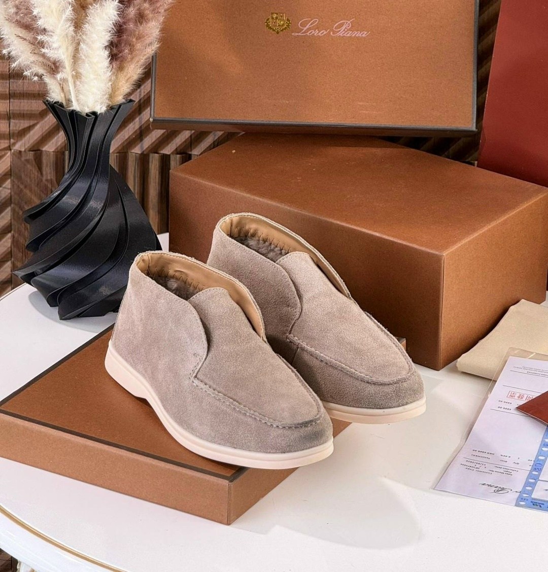 ,лоферы loro piana,лоферы из натуральной замши loro piana,женская ,лоро пиано  женская