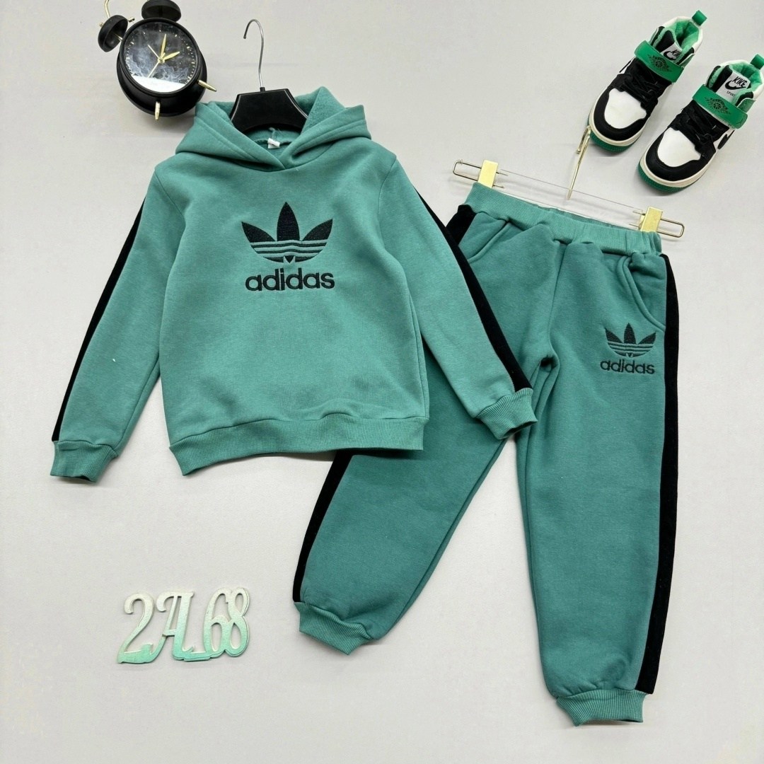 детский спортивный костюм adidas originals,детский спортивный костюм adidas,костюм детский adidas,спортивный костюм adidas,спортивный костюм adidas originals