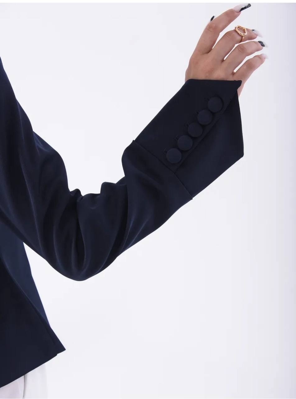 пиджак,пиджак приталенный,жакет,пиджак костюм