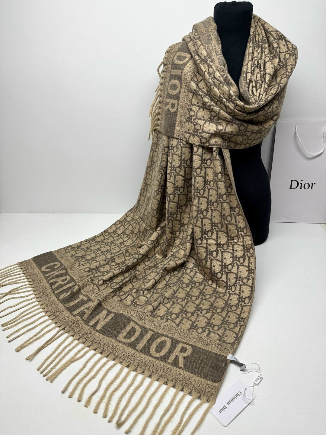 палантины dior,палантин christian dior,палантин диор,шарф dior,палантин женские