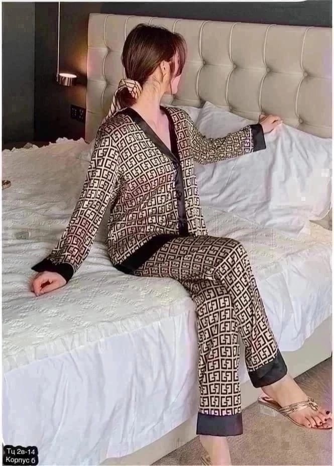 пижама шелковая фенди,домашняя одежда пижама,пижама женская комплект,домашний костюм пижама,женские пижамные комплекты