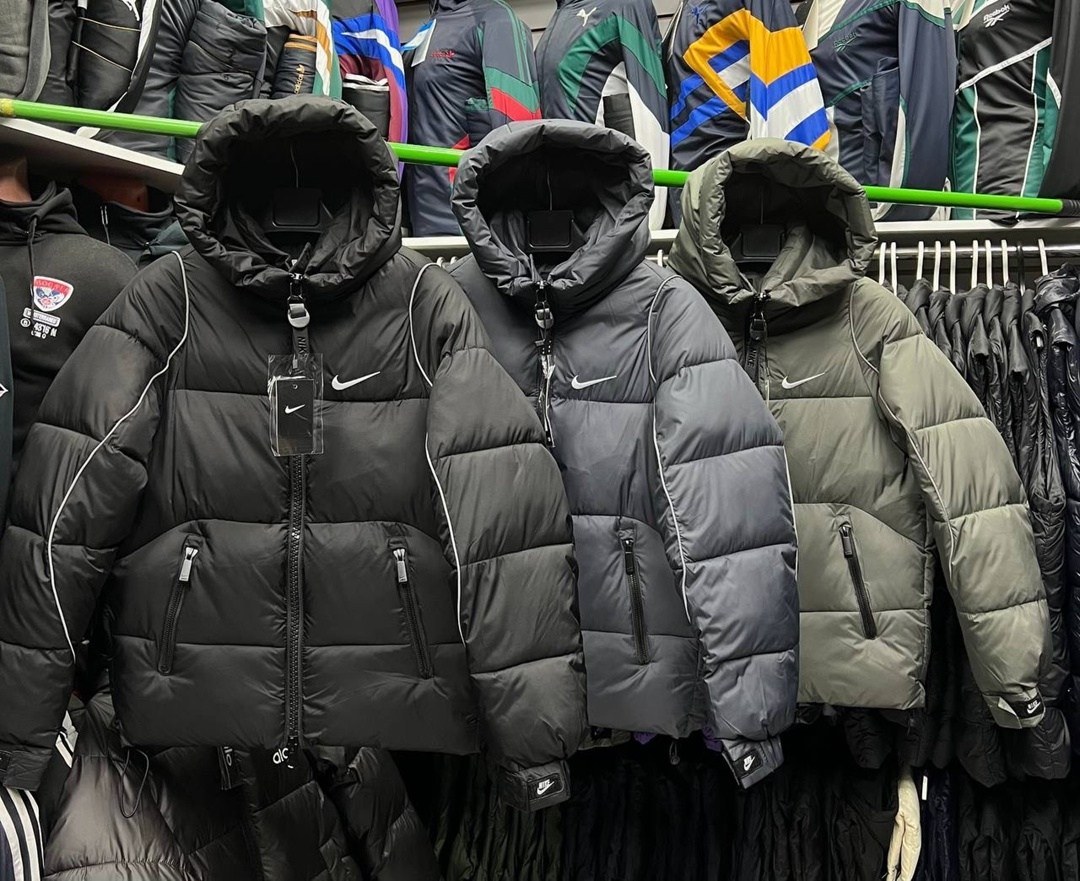 жилетка nike,мужские куртки nike,мужские пуховики nike,куртка пуховик nike,пуховик nike acg мужской