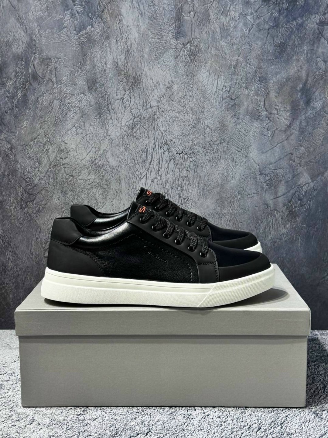 ,кеды прада мужские,кеды мужские кожаные,мужские кеды,кеды кожаные