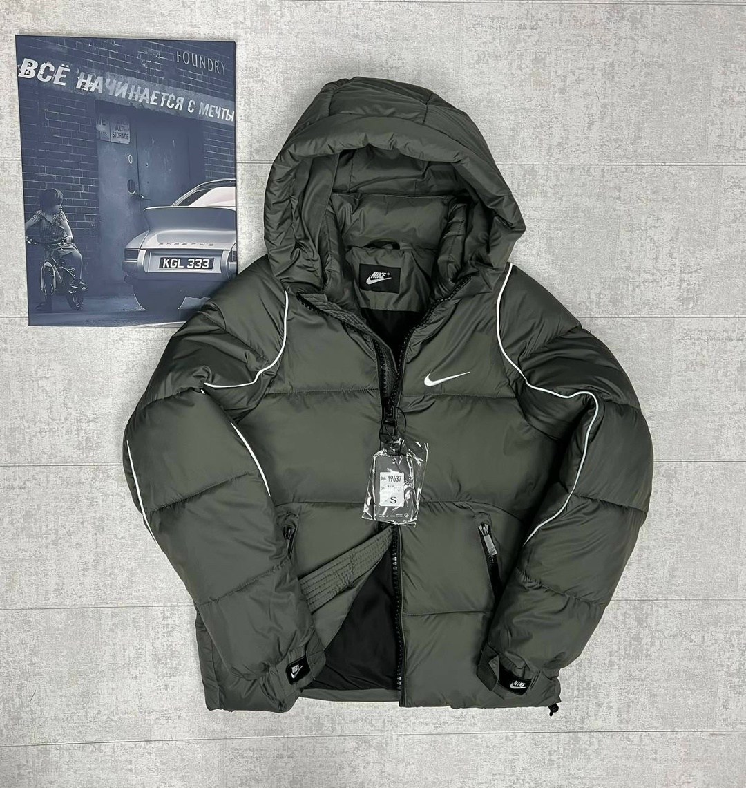 жилетка nike,мужские куртки nike,мужские пуховики nike,куртка пуховик nike,пуховик nike acg мужской