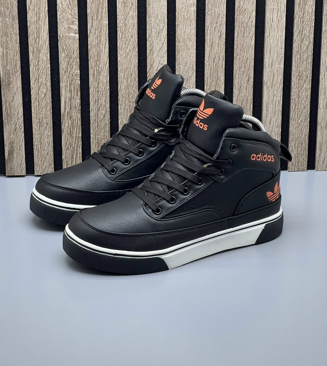 зимние кроссовки adidas,кроссовки зимние мужские adidas,мужские кроссовки adidas,кроссовки adidas,зимние ботинки adidas