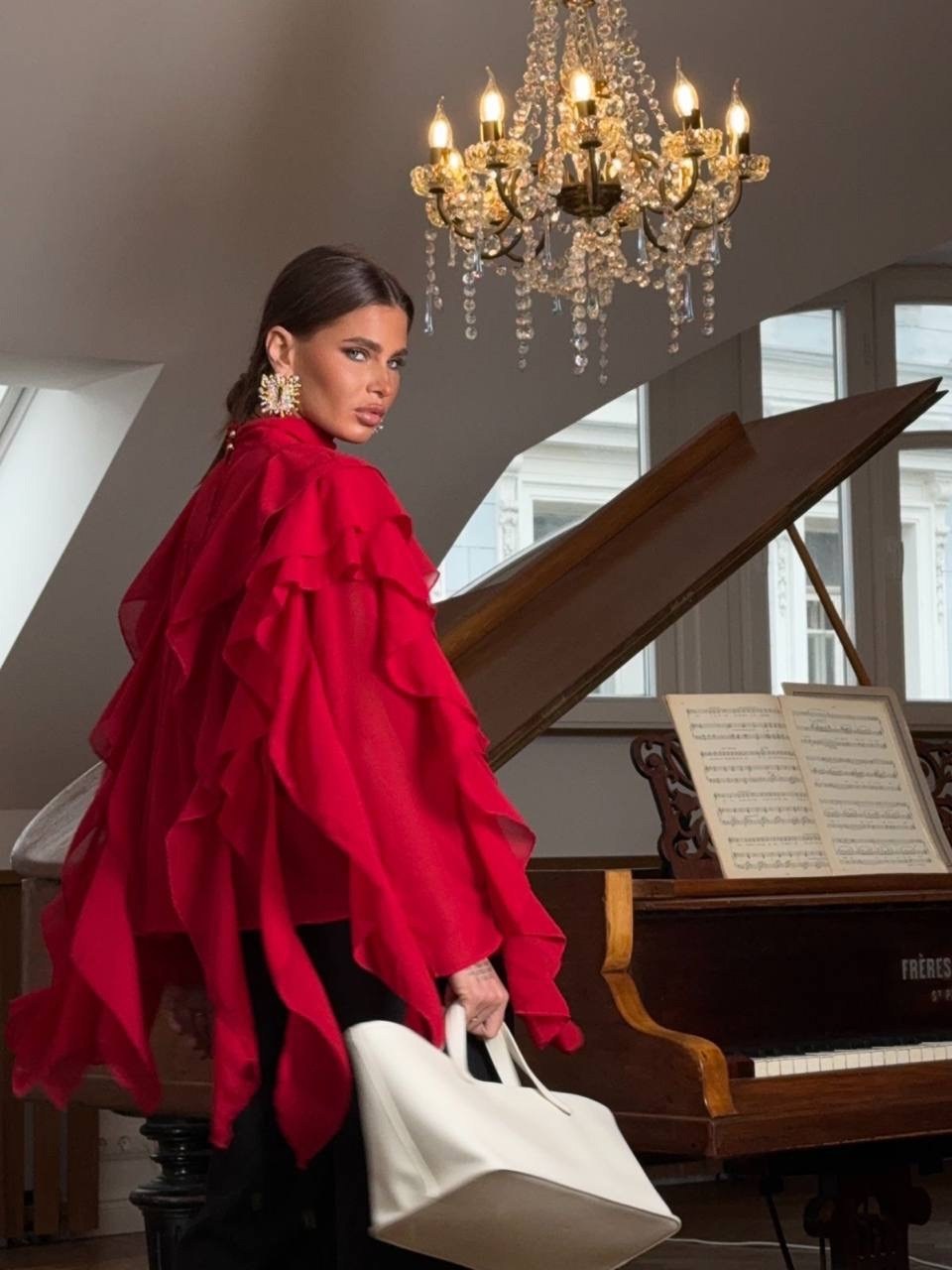 блузка стильная,блуза,нарядная блуза,модные образы,блузка с бантом