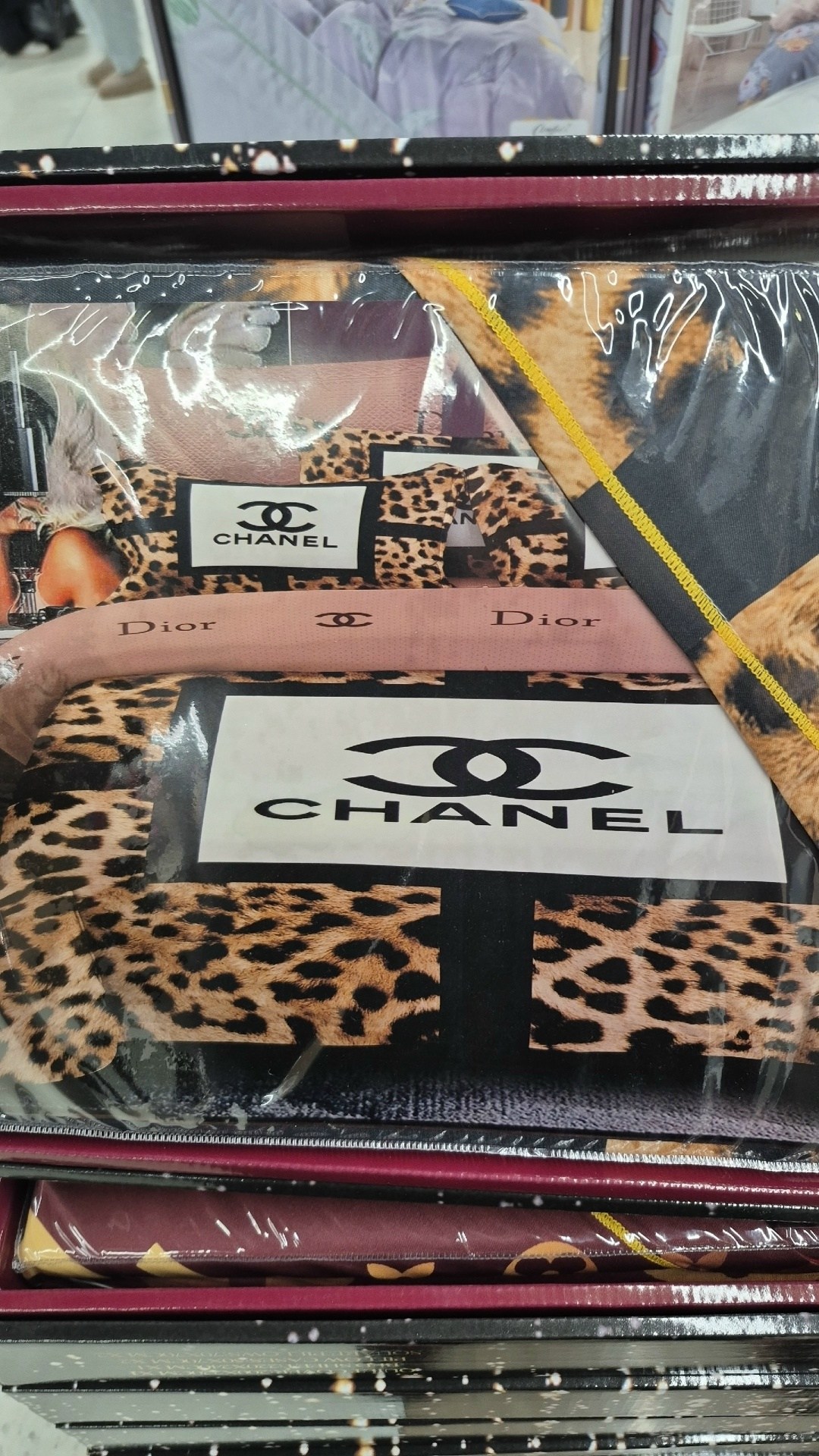 постельное белье шанель,комплект постельного белье евро,постельное белье евро брендовое,комплект постельного белья,постельного белье евро