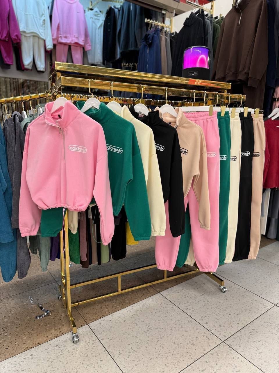 костюмы спортивные женские,костюмы спортивные,женский костюм на флисе,костюм на флисе,спортивные костюмы на флисе