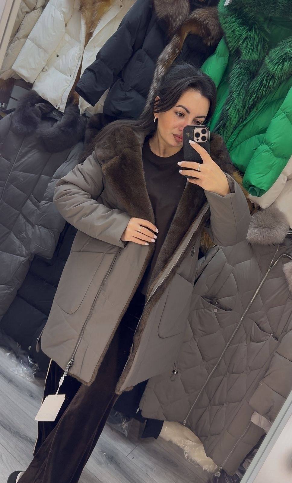 женская зимняя куртка,зимние куртки,удлиненная куртка,куртка зимняя женская удлиненная,пуховики с мехом