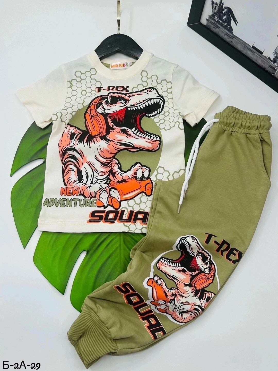 футболка для мальчика с динозавром,футболка с динозаврами,брендовые детские футболки,футболка для мальчиков,динозавр