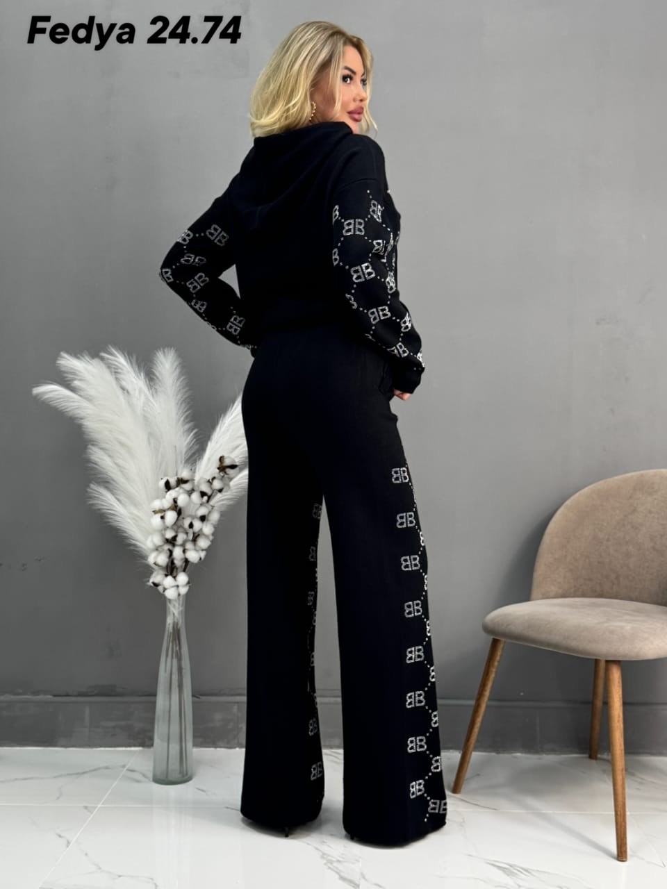 костюм трикотажный женский,костюмы комплекты,женские костюмы,трикотажные костюмы,вязаные костюмы