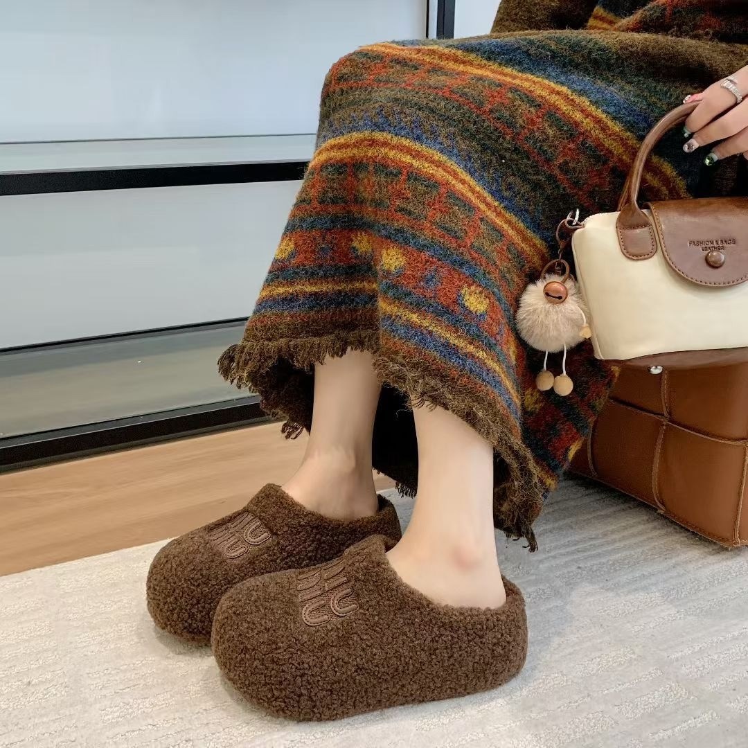 ,тапочки модные,домашние тапочки,тапки с мехом,домашние тапки