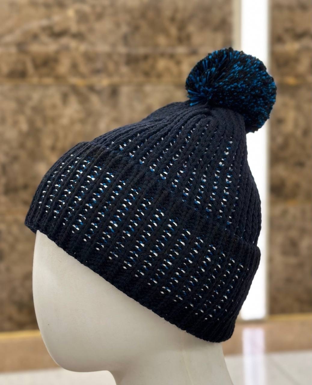мужская вязаная шапка с помпоном,мужская вязаная шапка,шапка мужская с помпоном,шапка вязаная,мужская шапка