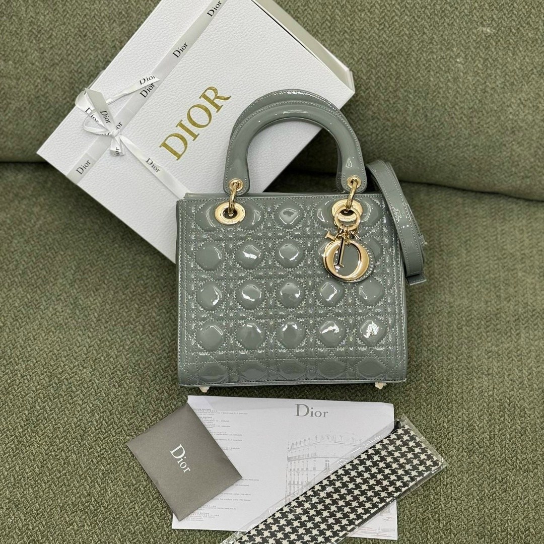 сумка christian dior lady dior,dior сумка,сумка dior натуральная кожа,сумка lady dior,сумка женская christian dior