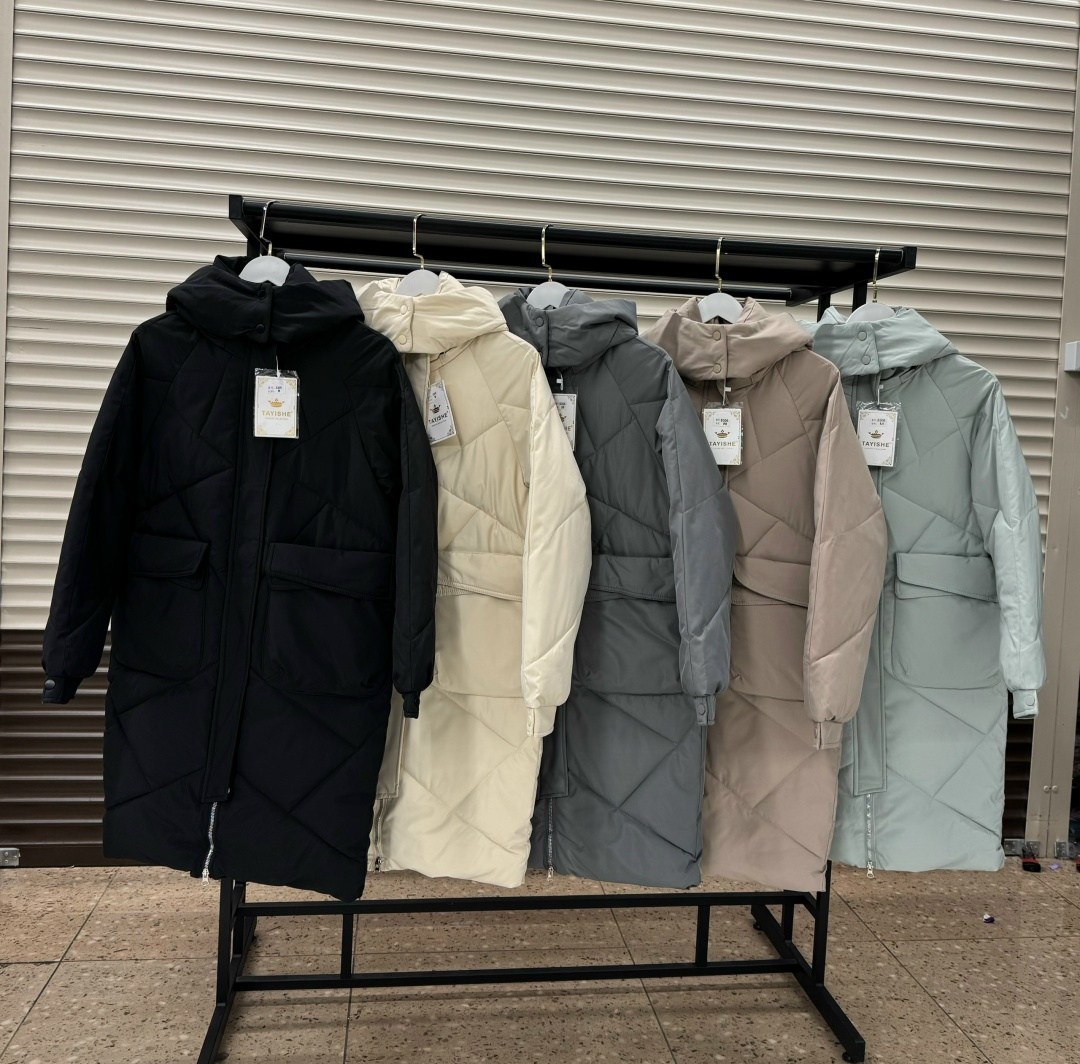 удлиненная куртка,стильные пуховики,куртка женская,женская зимняя куртка,пуховик