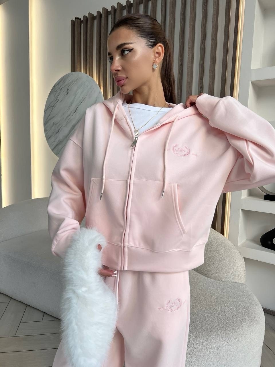 спортивные костюмы женские,стильные костюмы,костюм спортивный с,спортивные костюмы на флисе,спортивный костюм на флисе женский