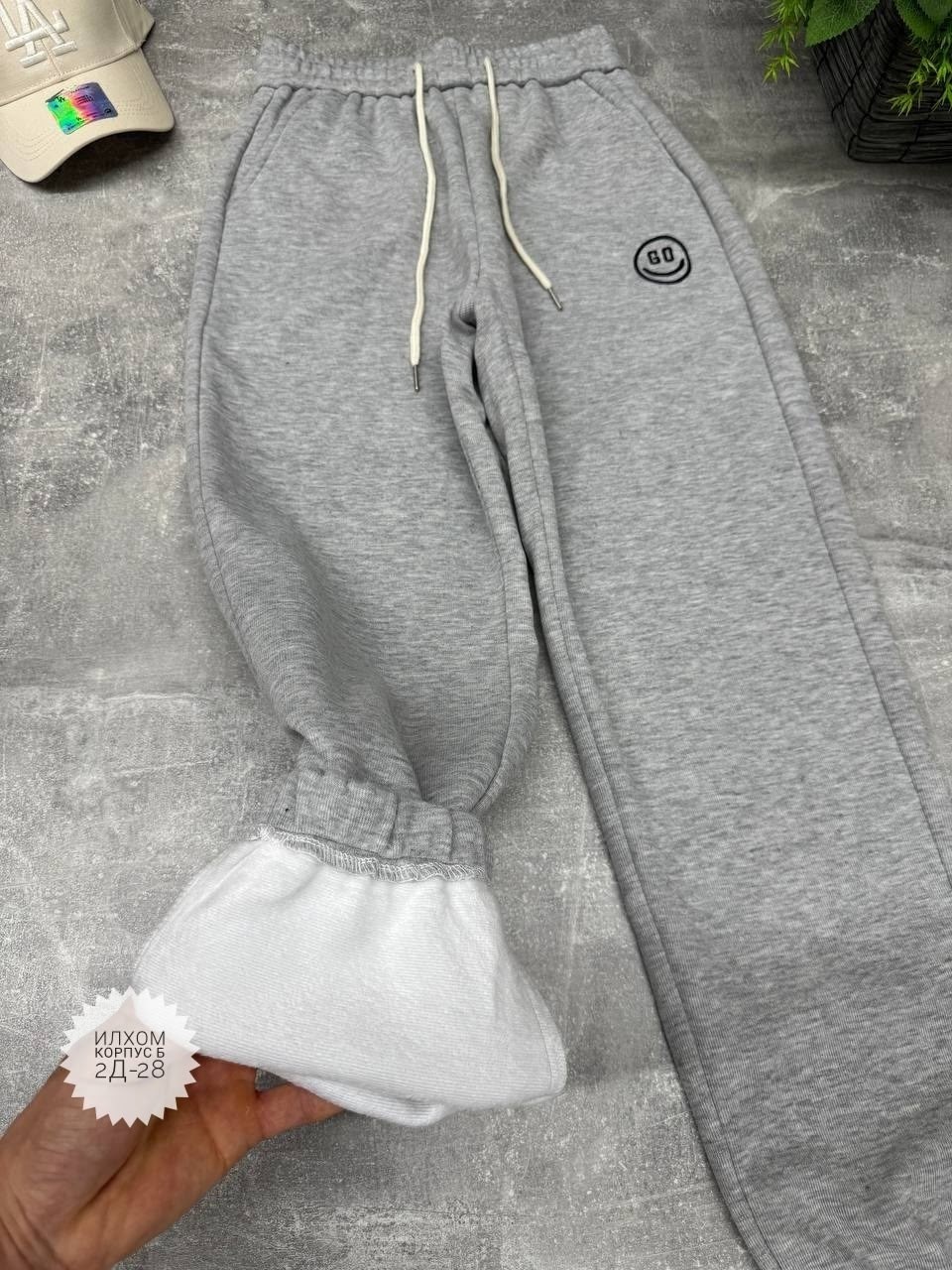 брюки спортивные,спортивные штаны,брюки модные,брюки джоггеры,брюки зеленые