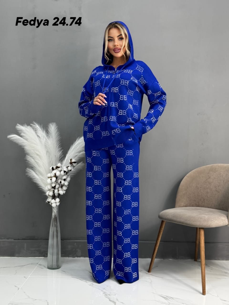 костюм трикотажный женский,костюмы комплекты,женские костюмы,трикотажные костюмы,вязаные костюмы