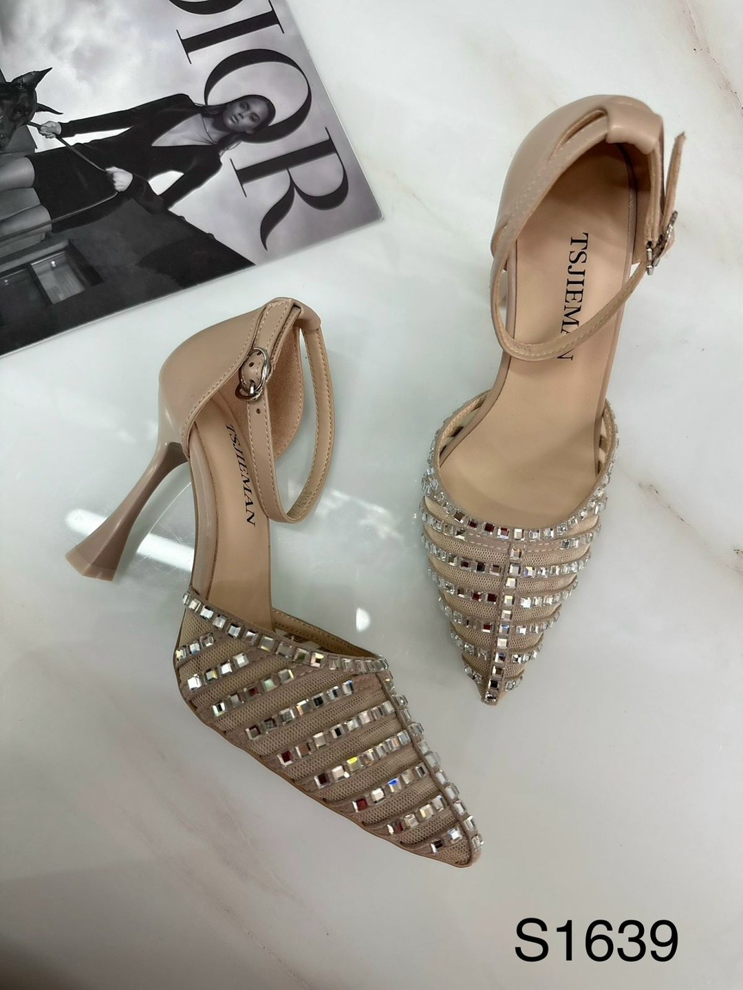 босоножки серебристые на каблуке со стразами,,женские босоножки,туфли лодочки женские,женские босоножки на высоком каблуке с острым