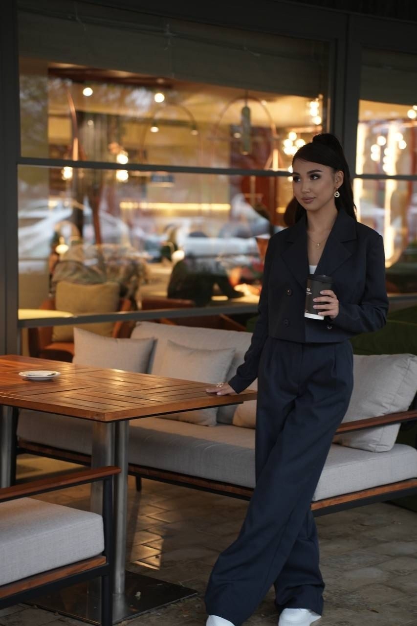 костюмы брючные,костюмы женские брючные,костюм брючный деловой классический,жакет двубортный,костюмы классические