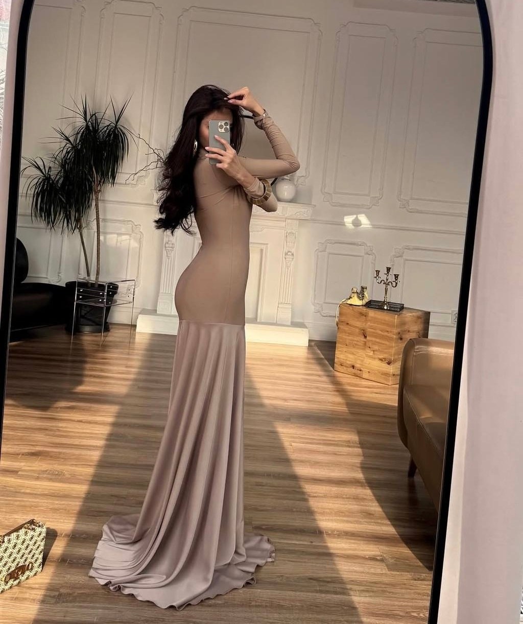 элегантные платья,платье вечернее,платье длинное облегающее,платье черное,длинное платье