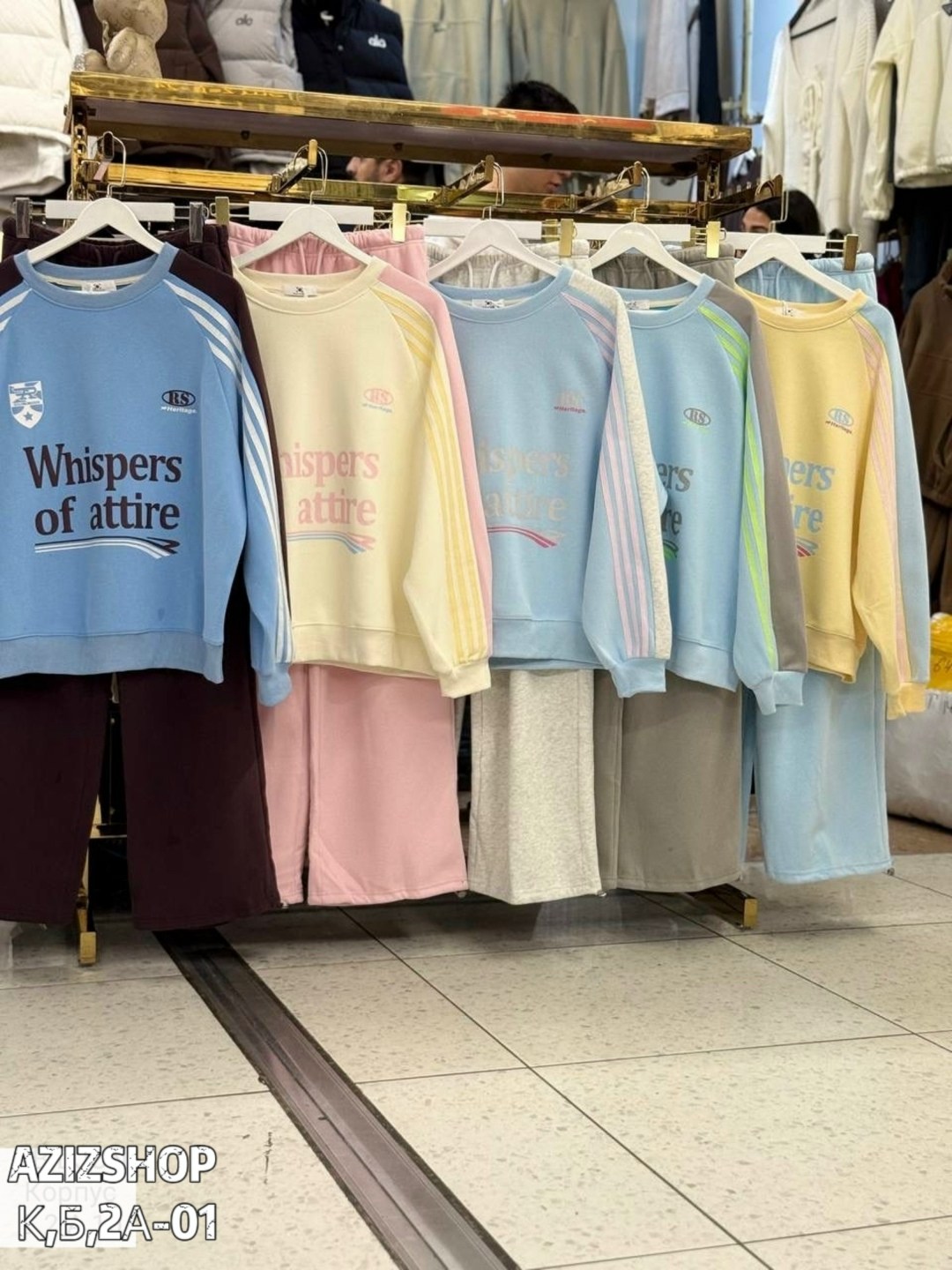 стильные костюмы,спортивные костюм,костюм со свитшотом,спортивные женские костюмы