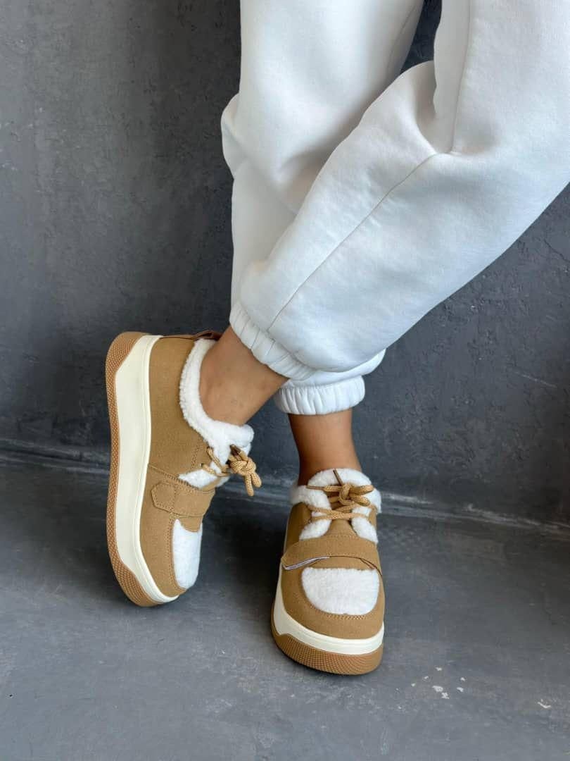 ,женская ,женская зимняя ,кроссовки угги,обуви