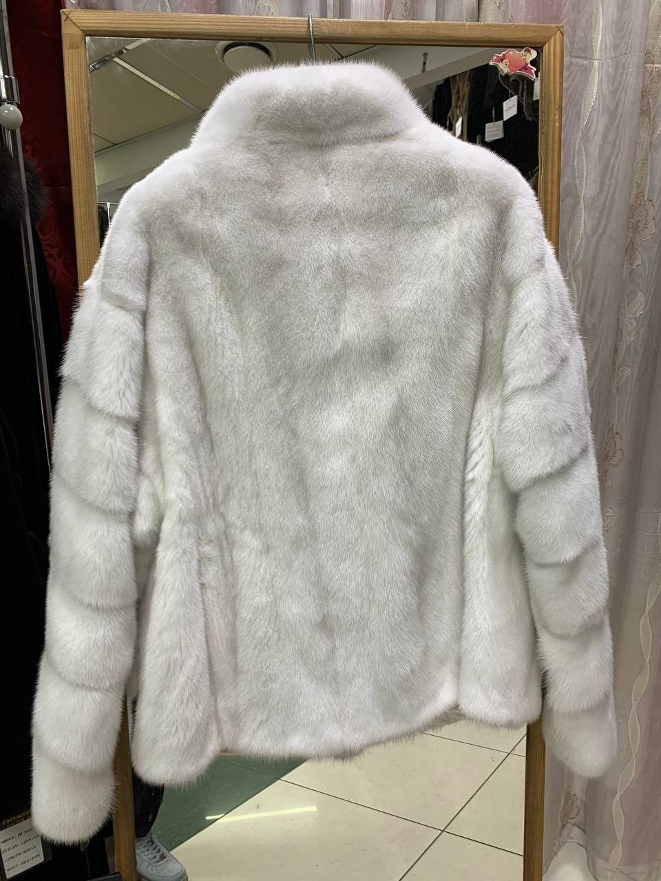 белая норковая шуба,норковая шуба цельная белая автоледи,шуба норка автоледи белая,норковая шуба,белая шуба из норки