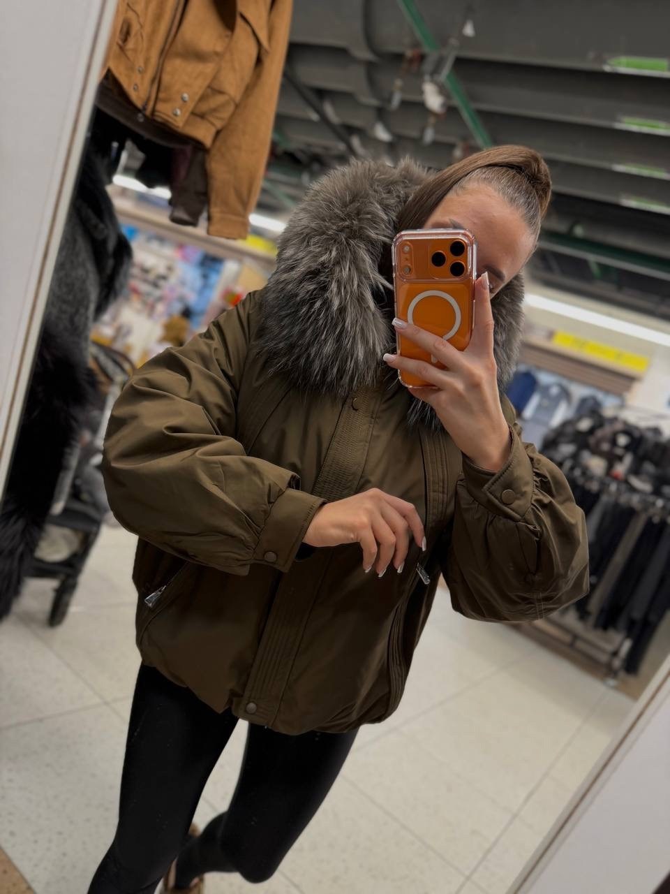 куртка женская зимняя,куртка зимняя,парка с меховым,куртка парка,парка женская