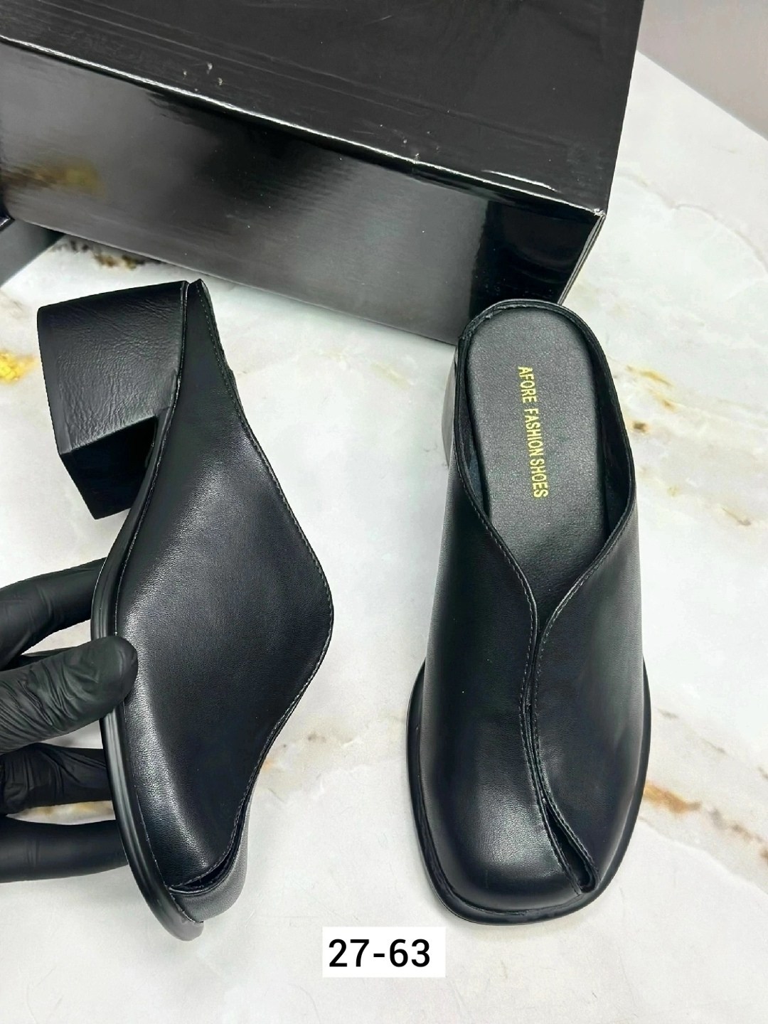 ,женская , модная,обуви,черные шлепки женские