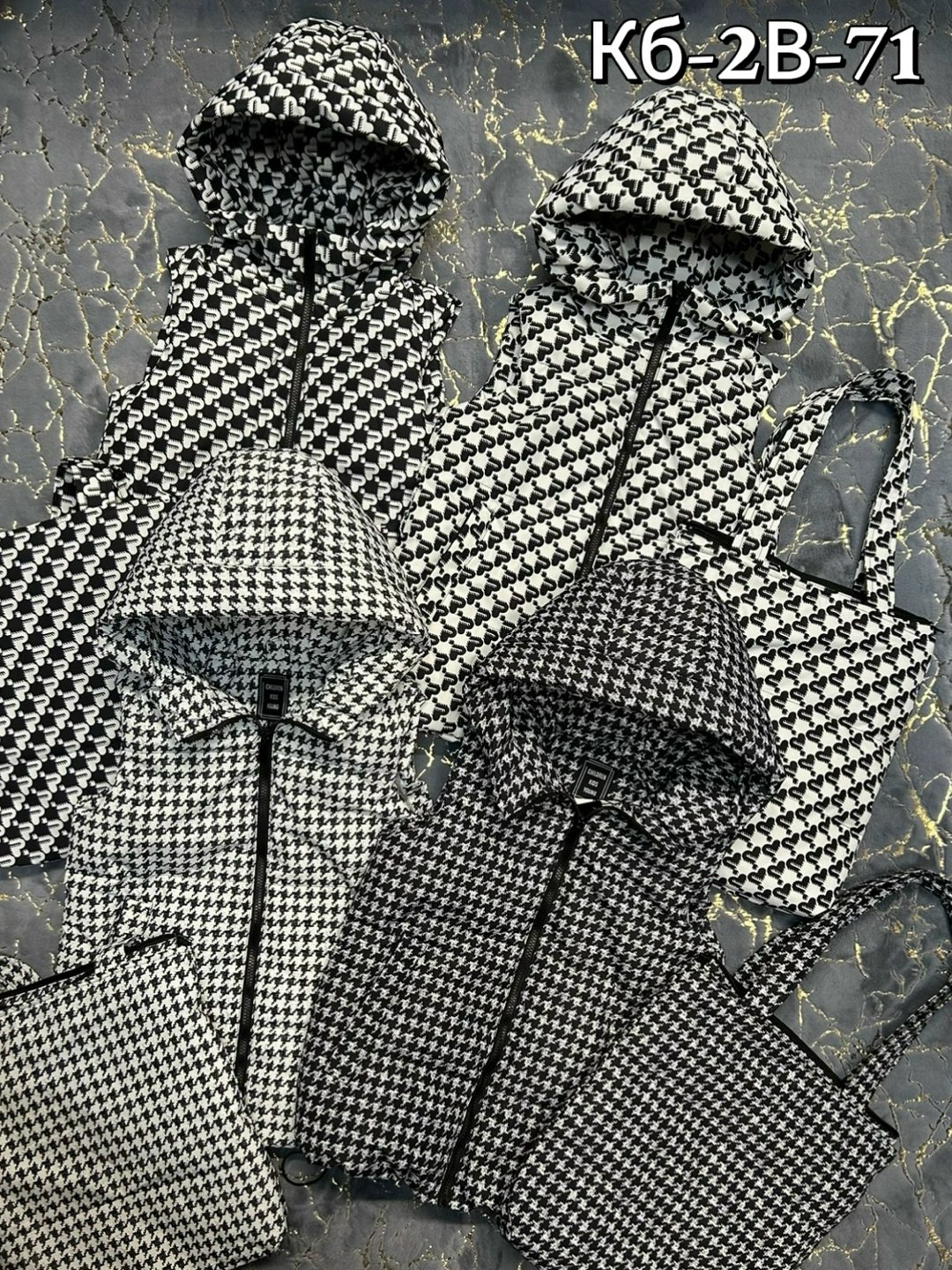 жилетка безрукавка,костюм жилет,детская жилетка,сток одежда,куртка демисезонная