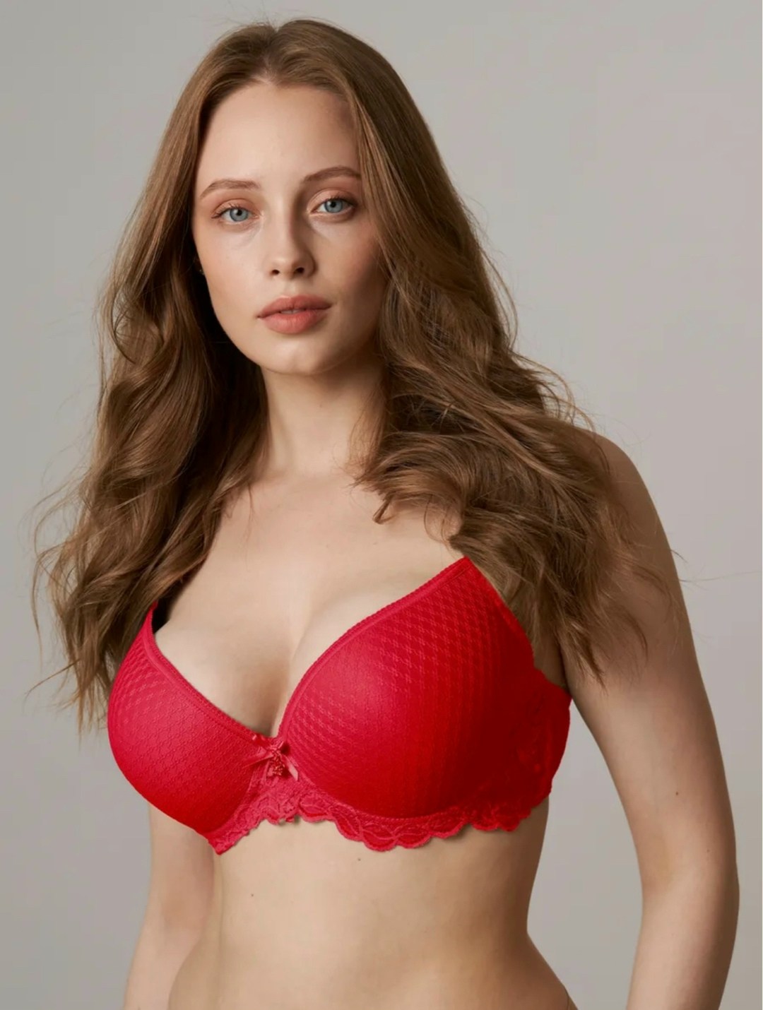 бюстгальтер зеленый,женские бюстгальтеры,бюстгальтер,бюстгальтер изумрудный,бюстгальтер пушап