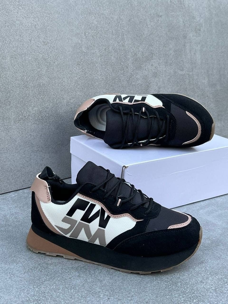 женские кроссовки,,кроссовка,повседневные кроссовки, женская кроссовки