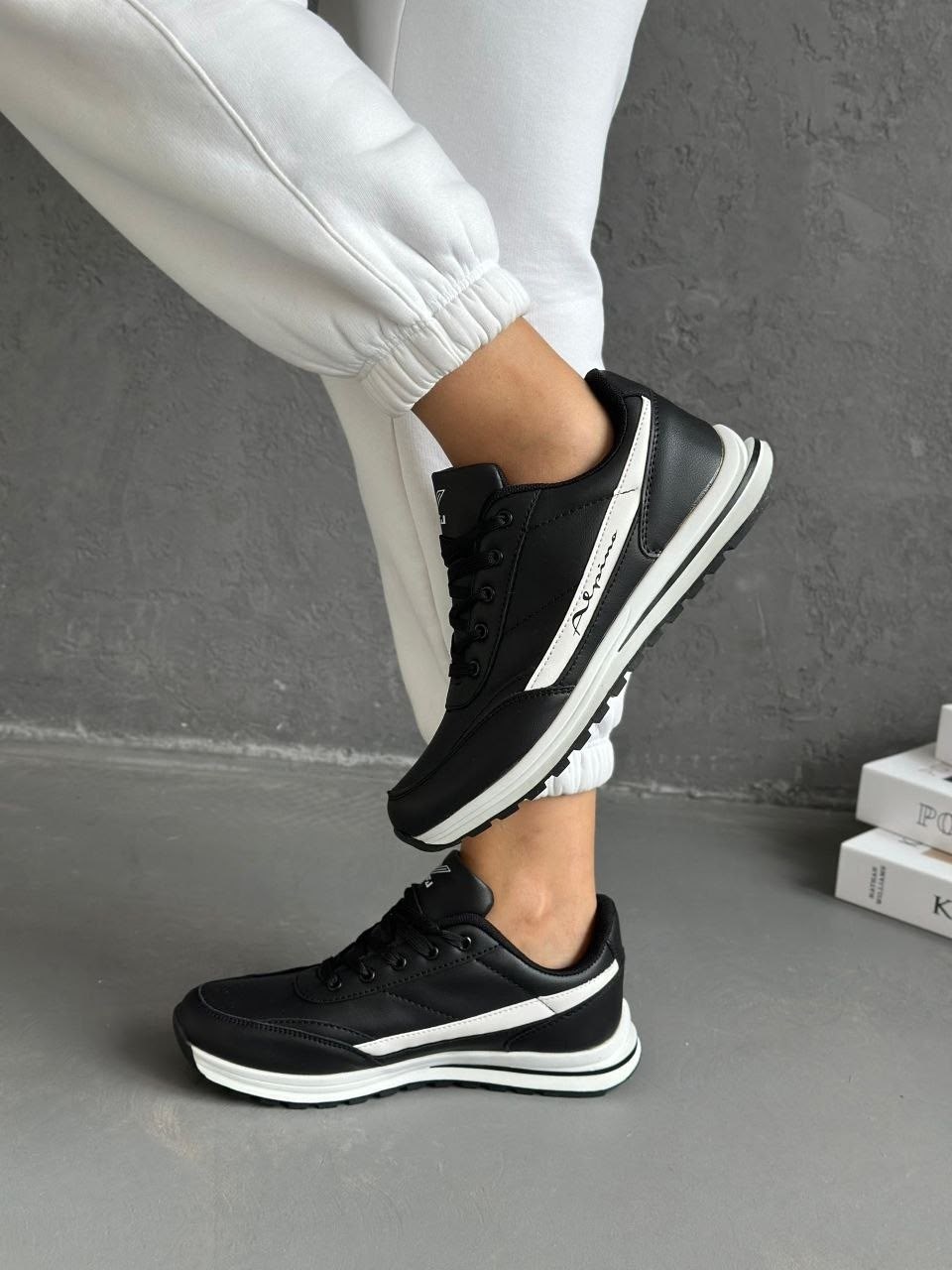 ,кроссовки женскиe,кроссовки черные,мужские кроссовки,кроссовка мужской