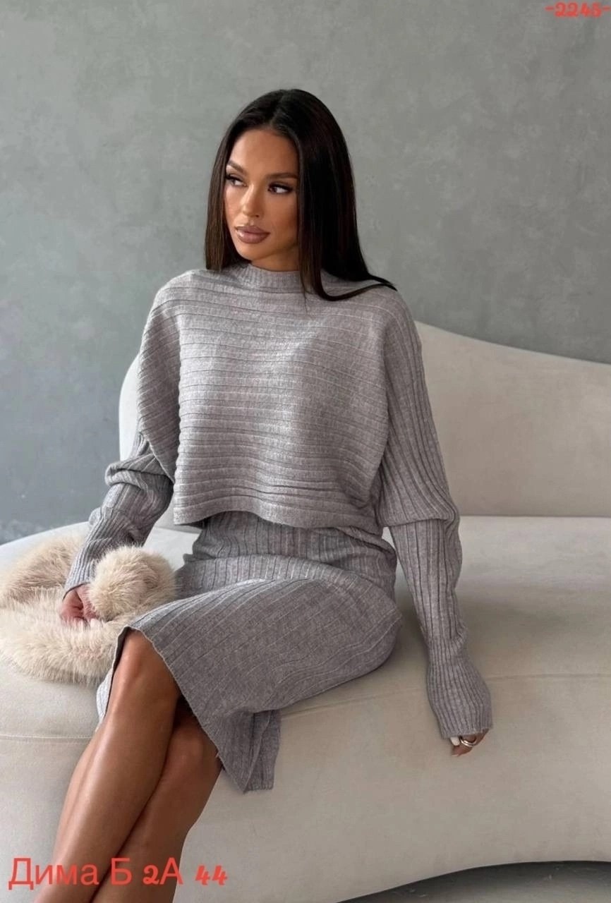 платье вязаное,трикотажные костюмы,вязаные костюмы,платье вязаное женское