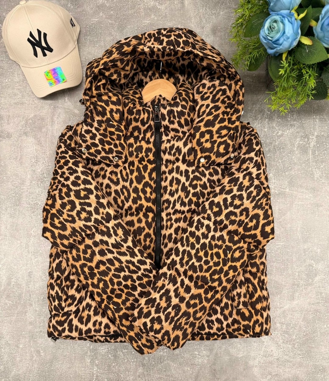 gulliver леопардовая куртка,леопардовая куртка монклер,леопардовая куртка,зимняя куртка gulliver леопардовая,куртка детская