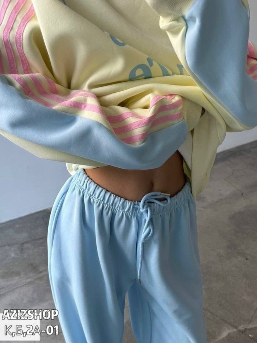 стильные костюмы,спортивные костюм,костюм со свитшотом,спортивные женские костюмы