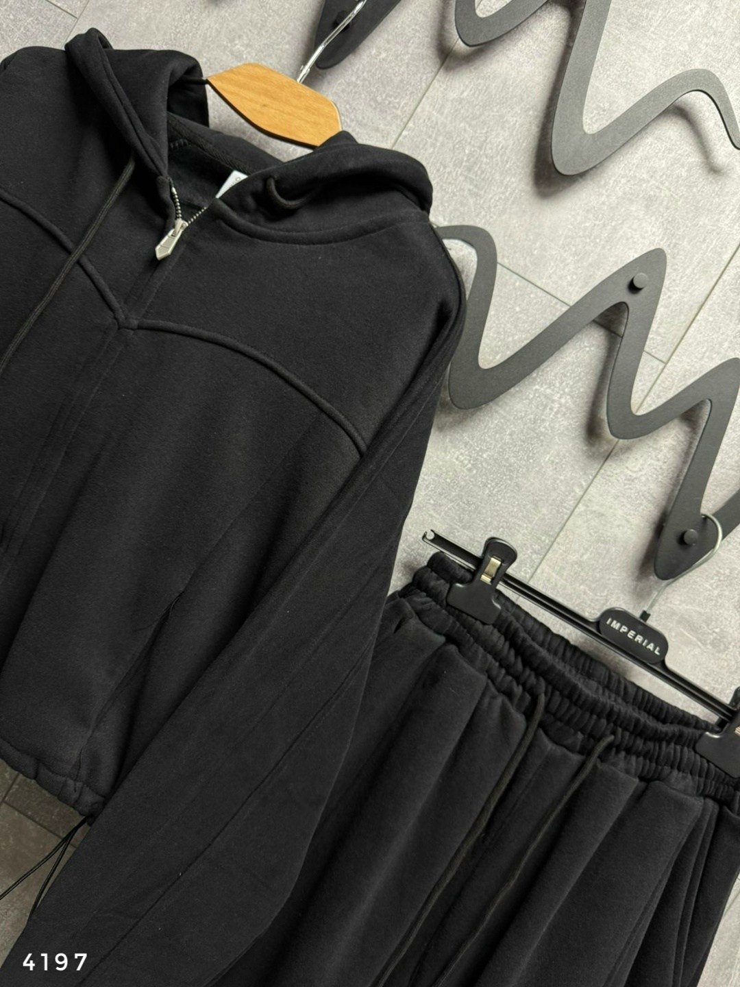 теплый костюм на флисе,cпортивный костюм женский на флисе,костюмы спортивные,спортивный костюм с капюшоном,костюм с толстовкой и брюками