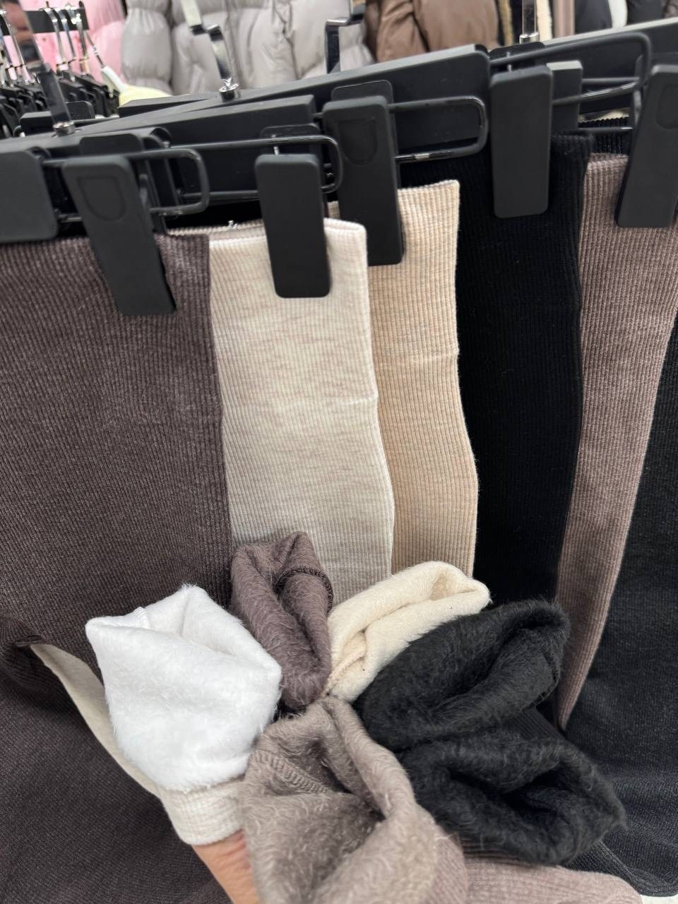 леггинсы теплые,легинсы женские,лосины трикотажные,леггинсы в рубчик,светлые легинсы