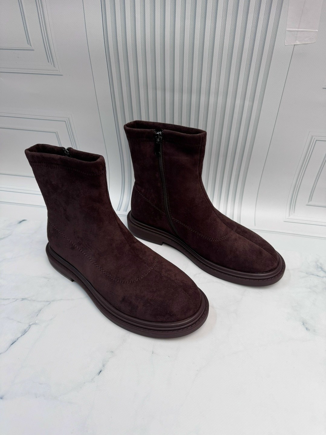 ,замшевые ботинки,замшевые полусапожки хегель,ботинки из натуральной замши,полусапоги