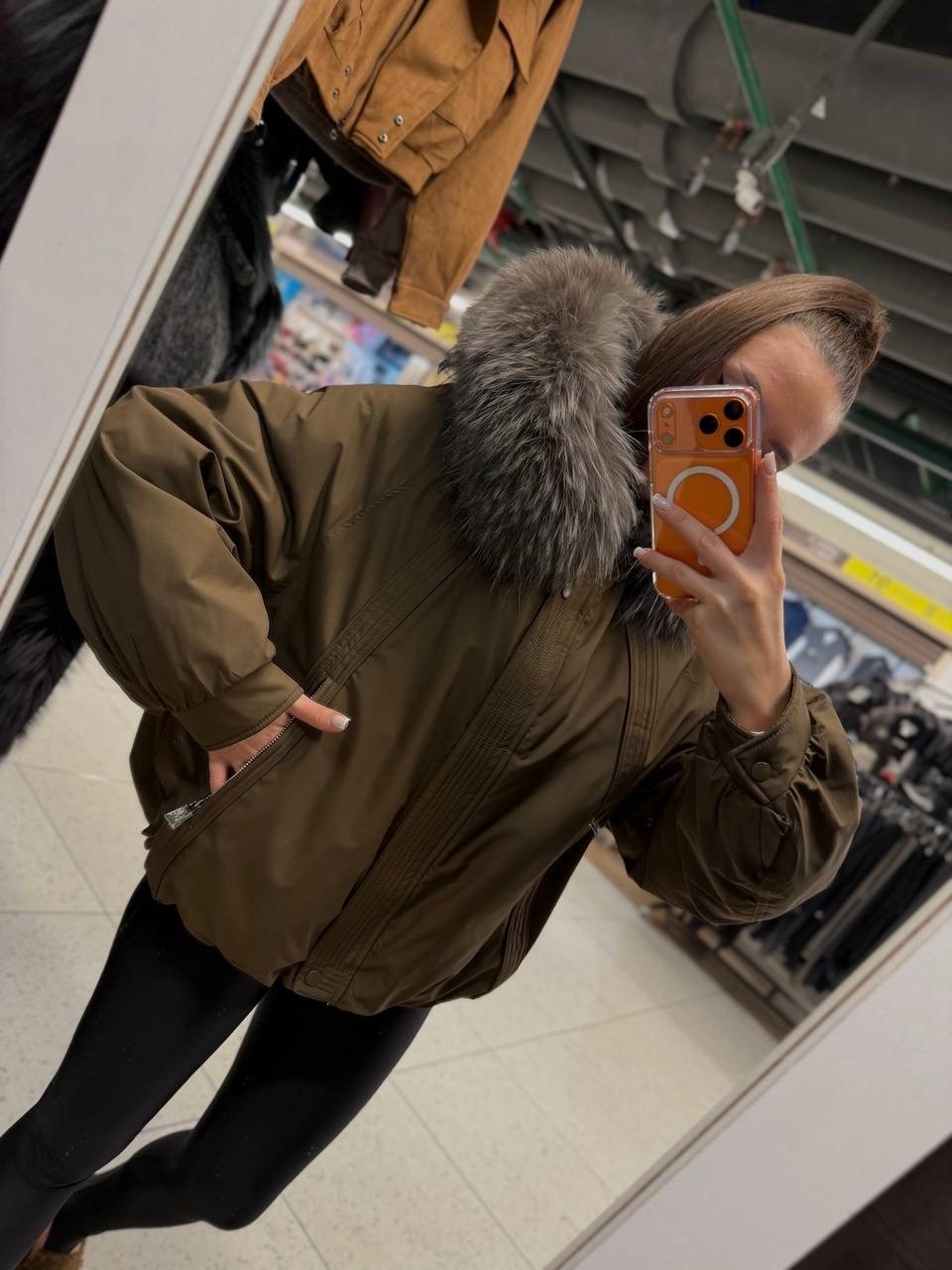 куртка женская зимняя,куртка зимняя,парка с меховым,куртка парка,парка женская